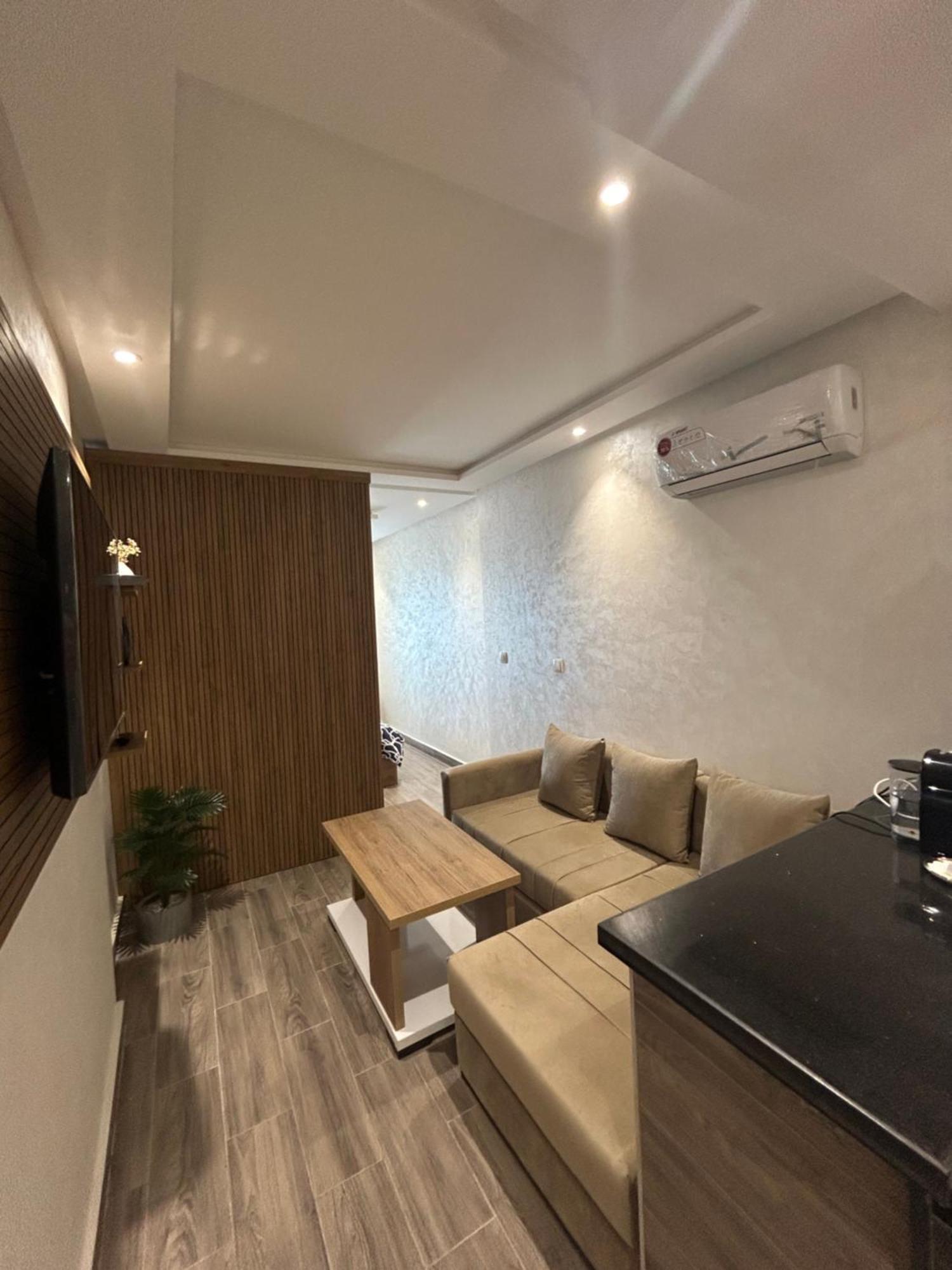 Splendide Studio Haut Standing En Face De La Marina Et A 200 M Du Port De Tanger - 1 Chambre Double Esterno foto